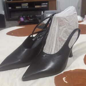 Circus by Sam Edelman Black Pointed Slingback Heels